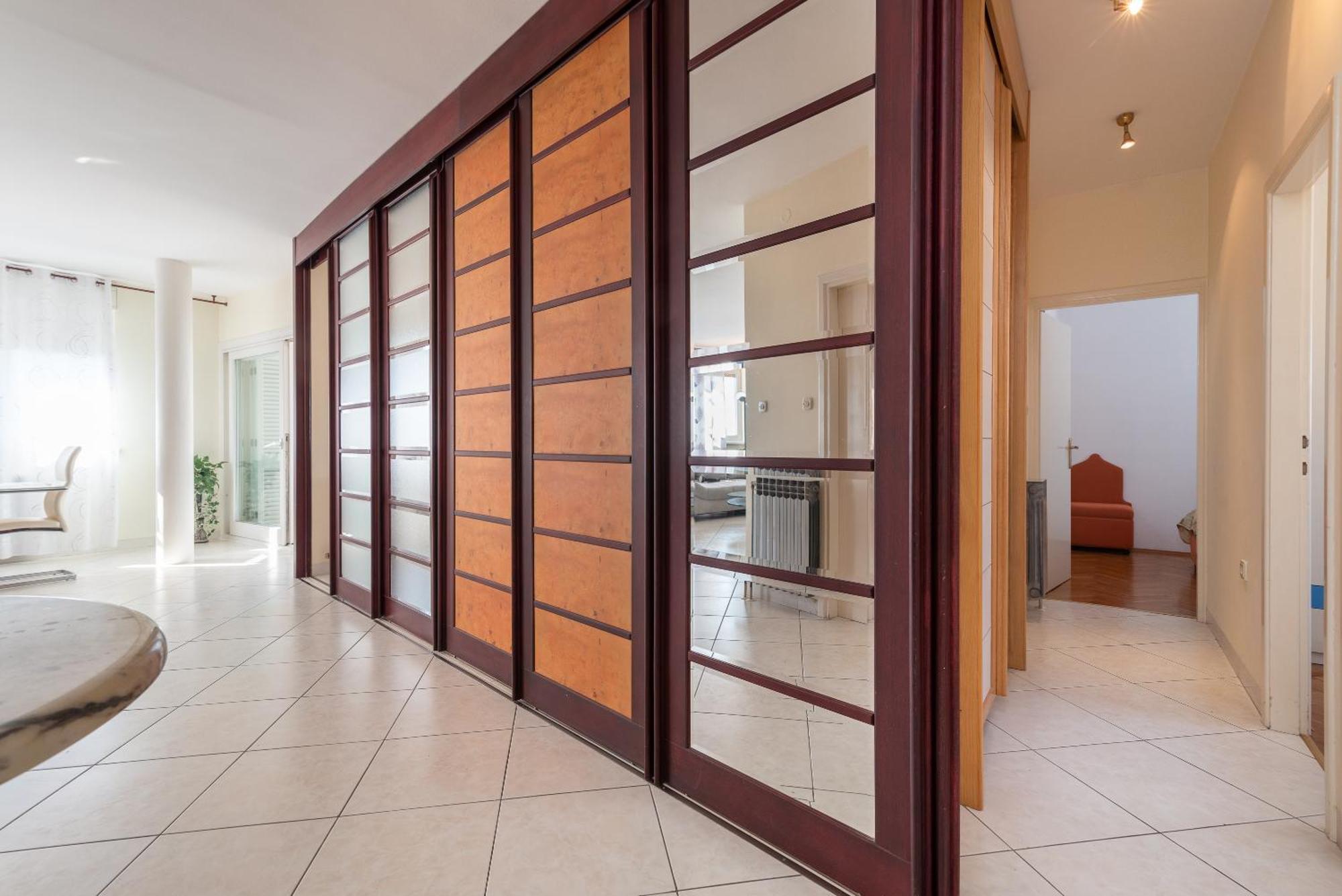 Appartement Luxury Overlooking The